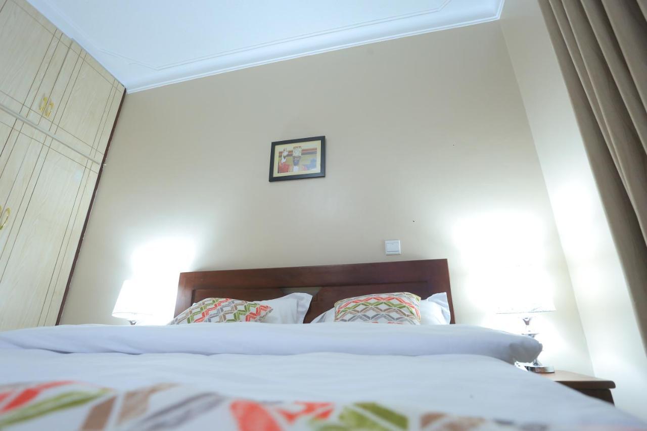 Precious Villas Lubowa Extérieur photo