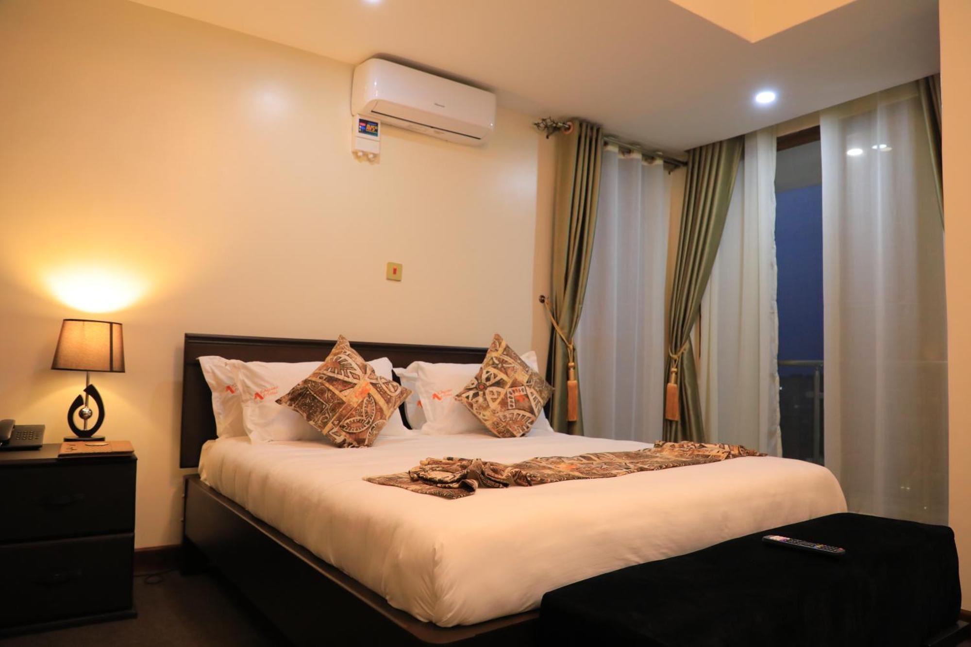 Precious Villas Lubowa Extérieur photo